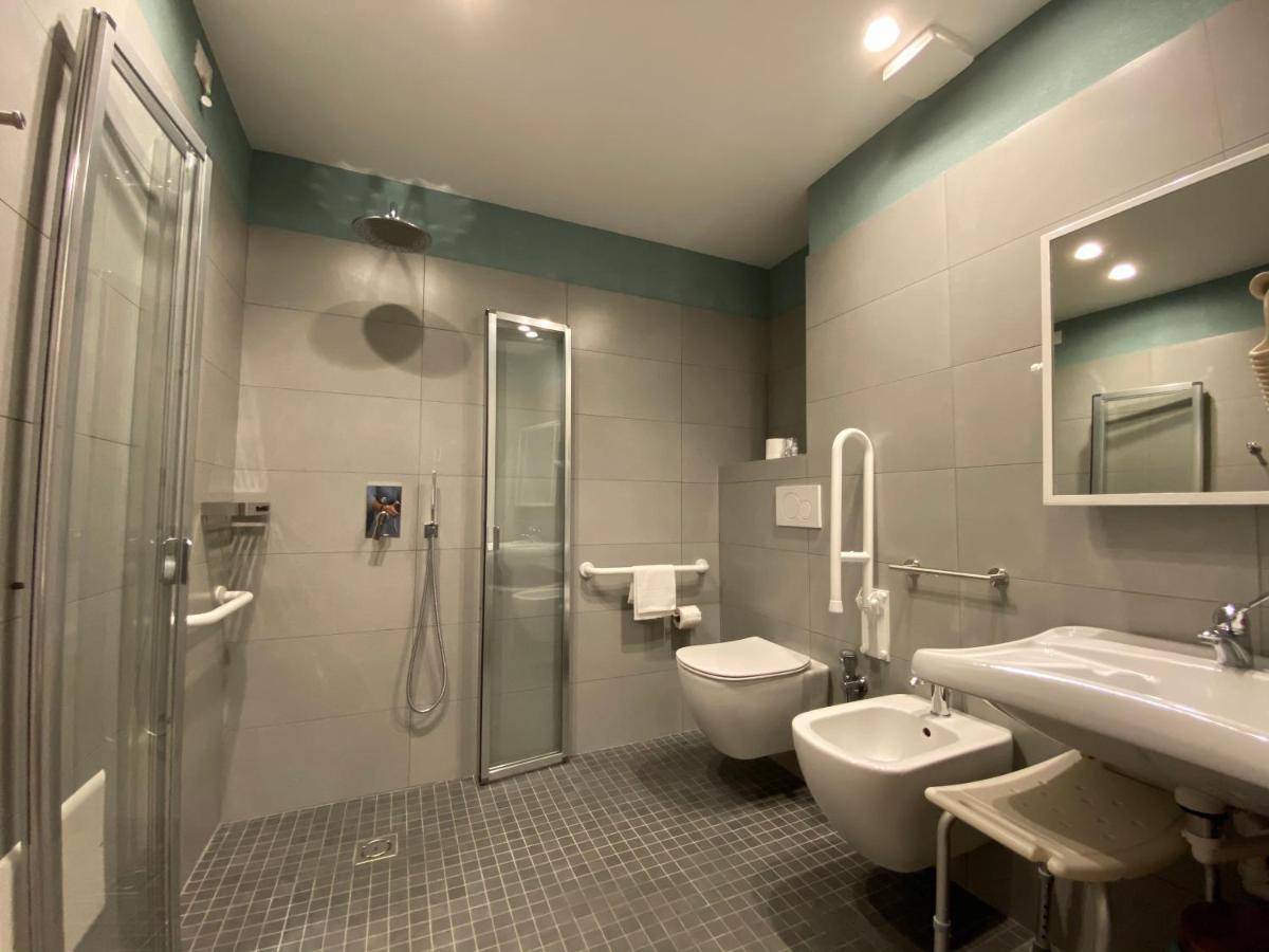 Hotel Delta Park 3*
